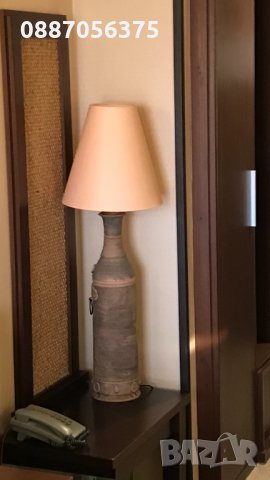 Настолна лампа с керамична основа