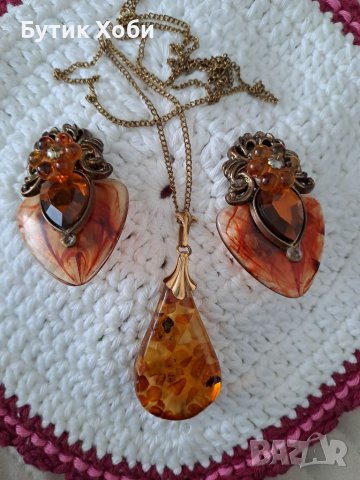 Винтидж лот от кехлибар и целулоид