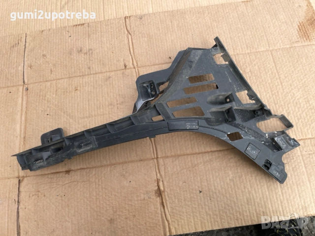 Десен Държач Предна Броня C067290911SM09 Renault Talisman 2017г 147kW