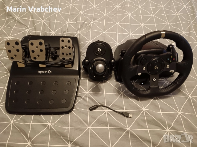 Logitech G920 Геймърски Волан + подарък ръчка за скорости, снимка 2 - Клавиатури и мишки - 52815524