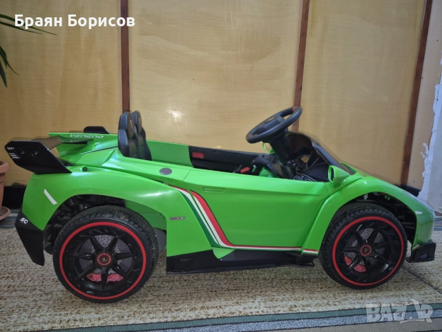 RC кола - Клас:суперкар (2 месеца, практично нова) , снимка 3 - Детски велосипеди, триколки и коли - 52526217