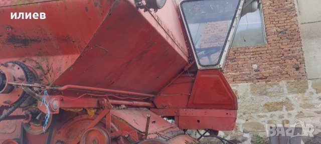 продавам комбайн Нива за части, снимка 2 - Селскостопанска техника - 42558338