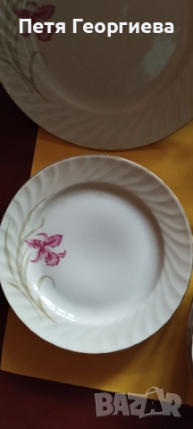 Порцеланови чинии за хранене, снимка 2 - Чинии - 44747628