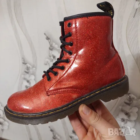  боти кубинки DR. MARTENS RED GLITTER 1460 BOOTS номер 35 ,5 , снимка 6 - Бебешки боти и ботуши - 38709298