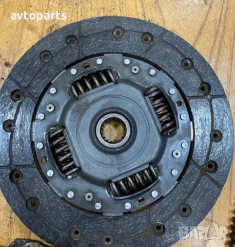 Ford fiesta 2009година 1.25i 82кс 5ск ръчка Съединител комплект, снимка 5 - Части - 40717205