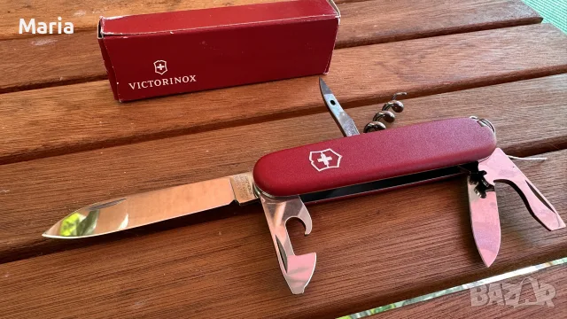 Чисто нов Victorinox Evolution 10 (85 мм) – Оригинална кутия / Спрян от производство