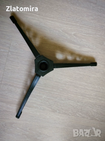 Изкуствена елха 150см, снимка 4 - Декорация за дома - 52632289