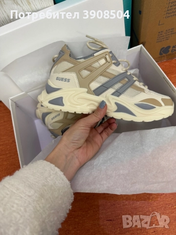 Guess Belluna нови р.37, снимка 3 - Дамски ежедневни обувки - 52636310