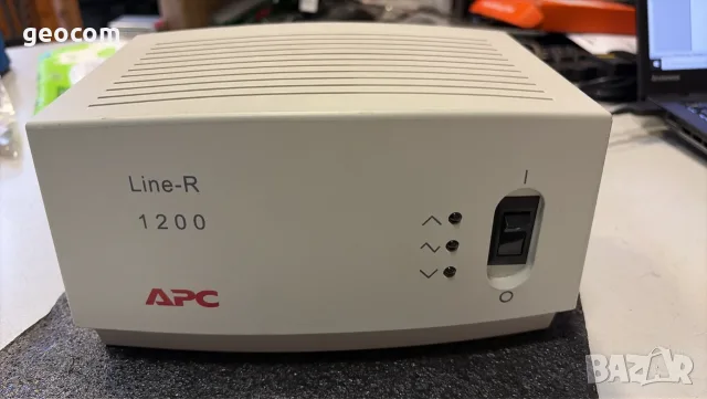 APC Line-R 1200 Automatic Voltage Regulator (Отличен,1200W), снимка 2 - UPS захранвания - 56037376