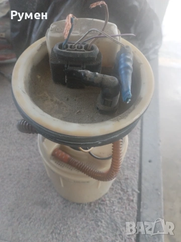 Бензинова помпа голф 4-1.4-16v