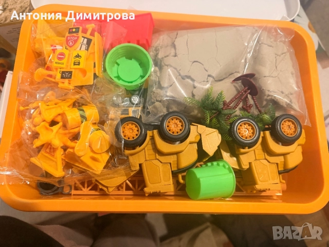 Кутия с кинетичен пясък. Нова!!  Цена: 20 лв, снимка 2 - Други - 52793197