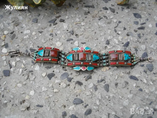 ИНТЕРЕСНА СТАРА ГРИВНА, снимка 3 - Антикварни и старинни предмети - 56225949
