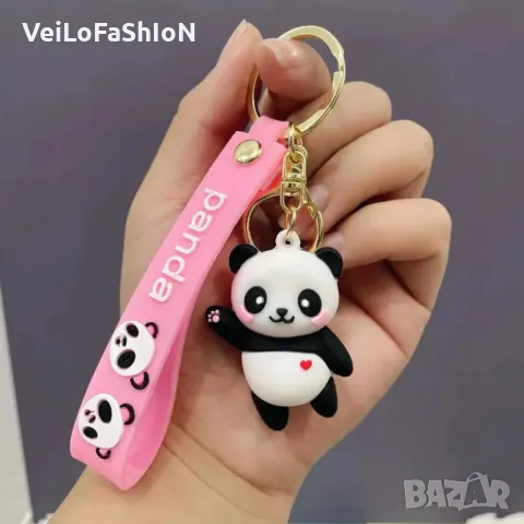 Сладък ключодържател с Панда в розов цвят