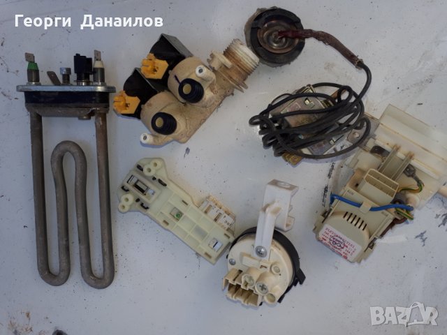 Продавам пералня Ariston AVL 89 на части, снимка 4 - Перални - 30380752