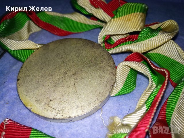IX РЕПУБЛИКАНСКА СПАРТАКИАДА на СЛУЖИТЕЛИТЕ от МВР ВАРНА 84 РЯДЪК СОЦ ПОСРЕБРЕН СПОРТЕН МЕДАЛ 35385, снимка 6 - Антикварни и старинни предмети - 39793786