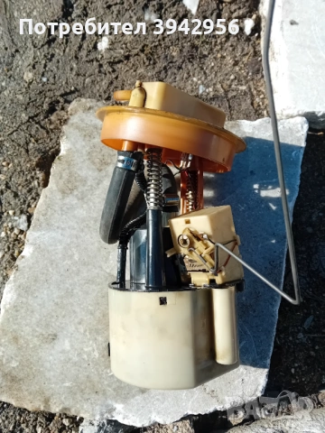 Горивна помпа за Рено, снимка 2 - Части - 53880498