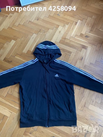 Продавам Adidas суитчър ленти през качулка черни , снимка 3 - Суичъри - 51092208