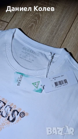 Стилна Мъжка Бяла Тениска Guess в размер М, снимка 4 - Тениски - 51104309