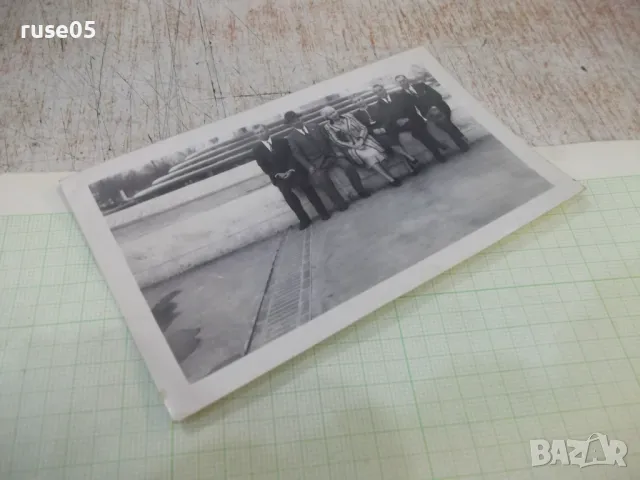 Снимка стара на седнала група българи в Америка, снимка 3 - Колекции - 48081122