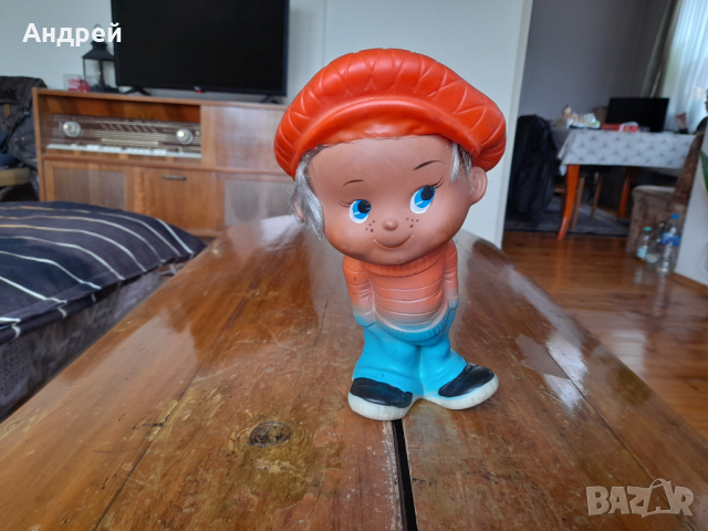 Стара кукла Чочко Хулиганина