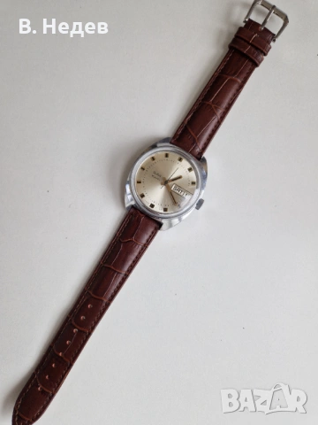 SLAVA, cal. 2428, ръчно нав-е, made in USSR, каса – 37мм, снимка 10 - Мъжки - 34171588