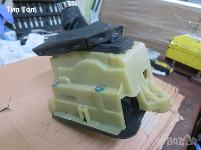 Избирач за Mercedes-Benz W204, снимка 4 - Части - 53903210