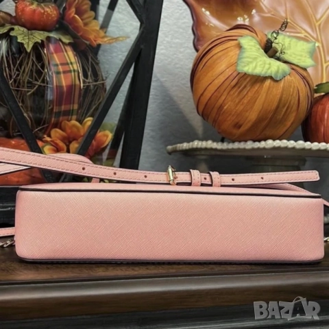 Розова чанта Michael Kors, снимка 3 - Чанти - 52729443