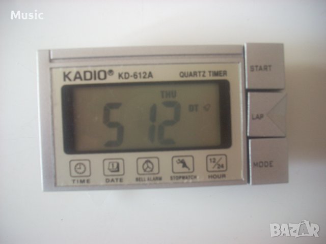 Електронен часовник с аларма. Подходящ  за кола със стойка - НОВ, снимка 2 - Аксесоари и консумативи - 36853936