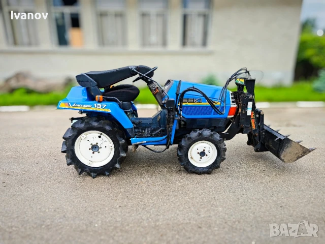 Трактор Исеки 137 с челен товарач и фреза, снимка 9 - Селскостопанска техника - 50459760