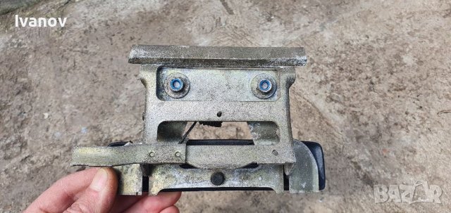 Външна дръжка лява шофьорска врата бмв е30 купе , снимка 5 - Части - 40526270