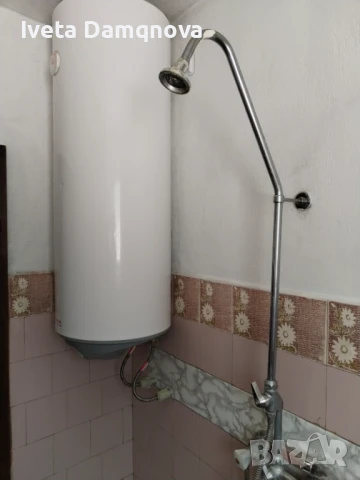 Къща с дворно място в много добро състояние, снимка 9 - Къщи - 50706703