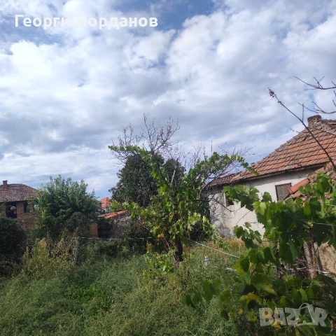 Продавам къща за ремонт в Неговановци, снимка 2 - Къщи - 51472847