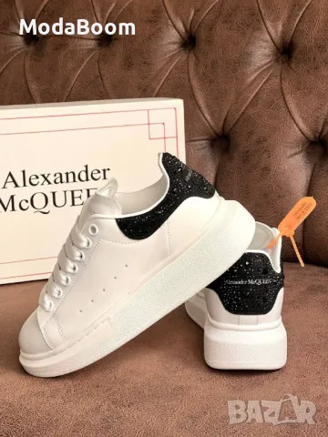 Alexander McQueen дамски маратонки , снимка 2 - Маратонки - 48428406