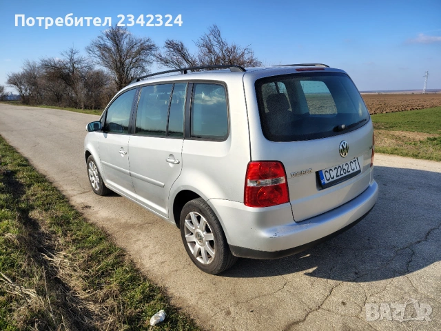 VW Touran 1.9 TDI 105 ks, снимка 4 - Автомобили и джипове - 53896171