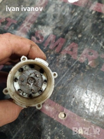 Резервни части, снимка 3 - Резервни части за машини - 29886386