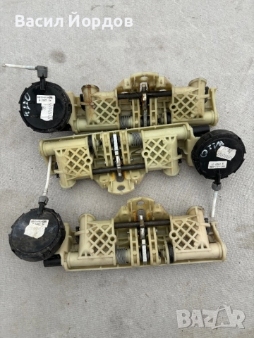 Механизъм Падащи Наглавници / Мерцедес W220 / 2209700725 / Пащи Възглавници