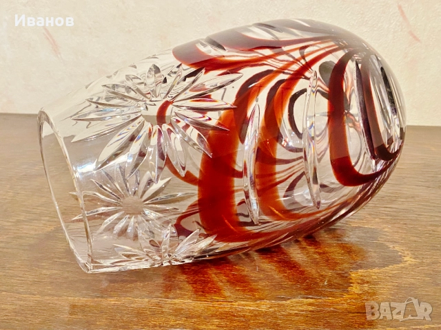 Разпродажба - 30€. Нова Масивна Ръчно изработена Кристална ваза с Флорални мотиви, снимка 5 - Вази - 51480200