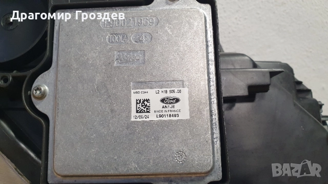 Десен фар за FORD Focus C-max / Форд Фокус Ц-макс (2014-2019), снимка 17 - Части - 52200724