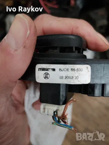Бутон ел. огледала за Mazda 3 , BJOE66600, снимка 4 - Части - 56077701