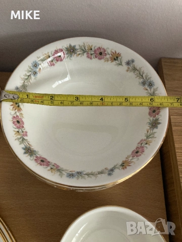 Сервиз на Royal Albert, снимка 6 - Сервизи - 53195490