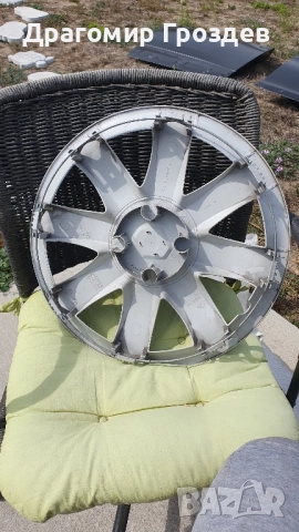 Два броя оригинални тасове за джанти "TARANIS 15" за Renault / Рено , снимка 16 - Аксесоари и консумативи - 51754848