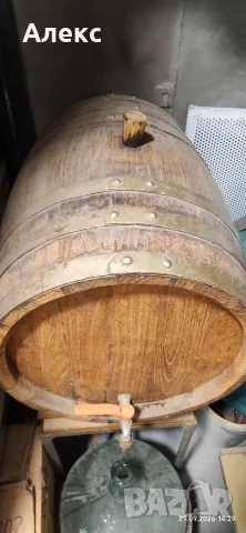 Продавам акациево буре