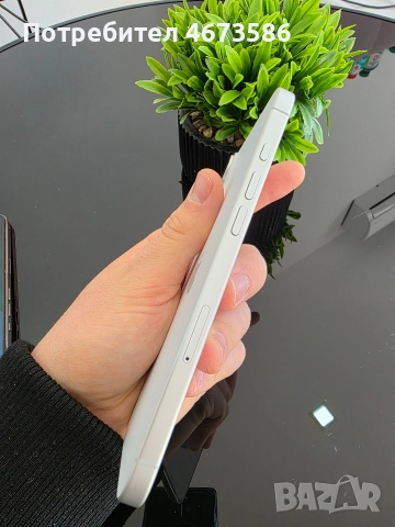 Най-ниска цена! iPhone 16 Plus 128GB White – отключен, гаранция до 25.12.2025, снимка 3 - Apple iPhone - 52907137