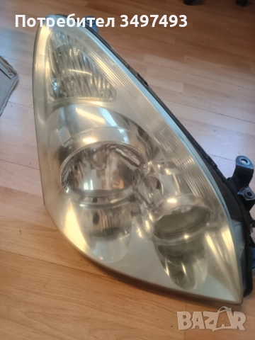 Фарове Комплект Toyota Corolla Verso 2007, снимка 2 - Части - 52455678