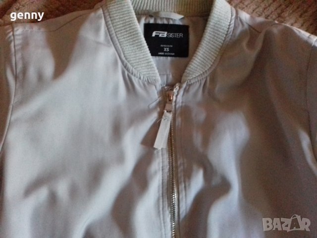 10лв!Яке Fishbond XS, отлично Намалена цена! , снимка 2 - Якета - 30051686