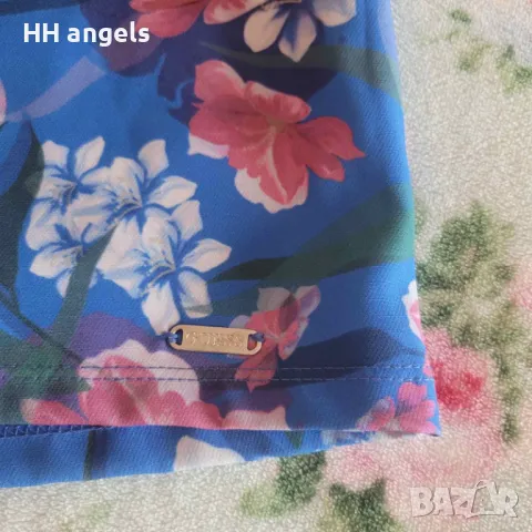 Guess чисто нови флорални панталонки, снимка 4 - Къси панталони и бермуди - 49418473