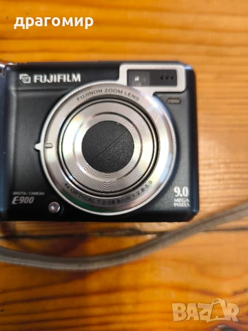 FUJIFILM E900 9 MEGA PIXELS , снимка 3 - Фотоапарати - 50560805