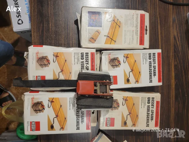 Колани професионални за монтаж на ламиниран паркет нови неизпозлвани 6 броя, , снимка 2 - Ламиниран паркет и подложки - 56075538