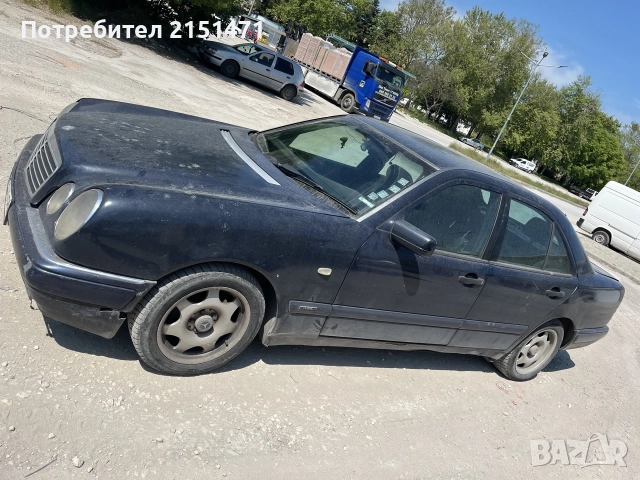 Mercedes e220 95к.с., снимка 4 - Автомобили и джипове - 56463555