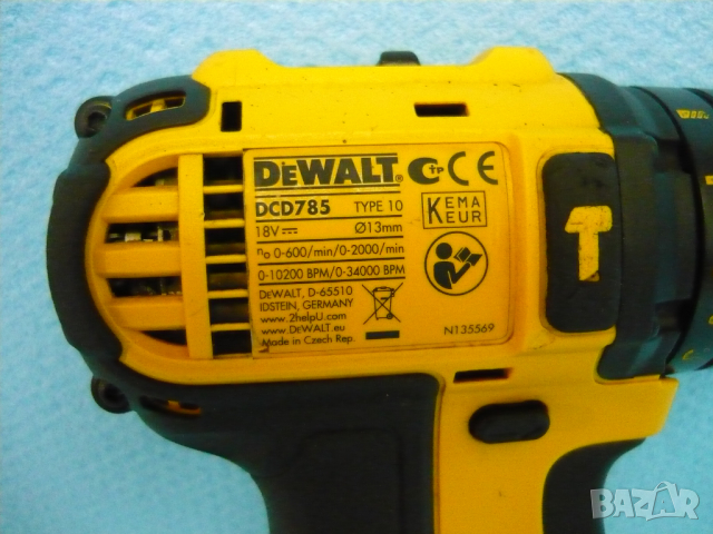 DeWALT DCD 785 - винтоверт с батерия плюс много аксесоари, снимка 5 - Винтоверти - 43764324